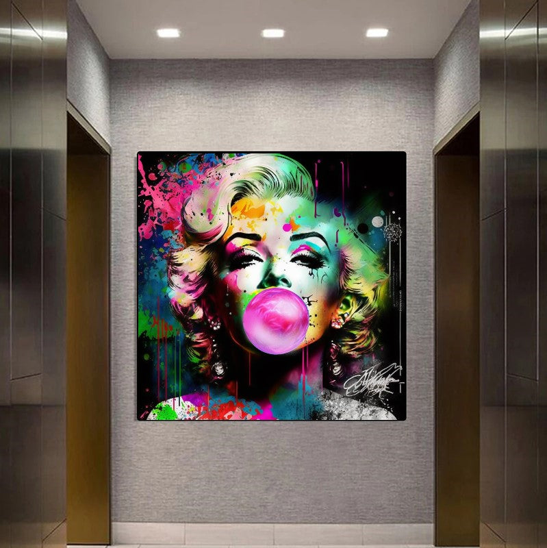 Retro Pop Art Diva - Marilyn Monroe with Pink Booble Gum - Stretched Printed Canvas